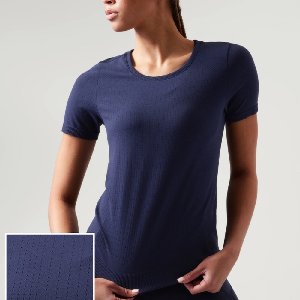 Athleta In Motion Tee, Size SP